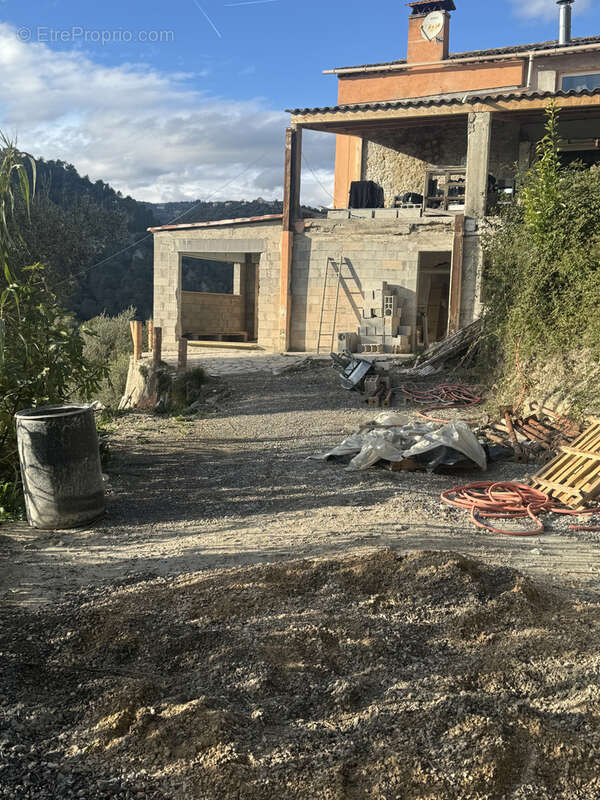 Appartement à L&#039;ESCARENE