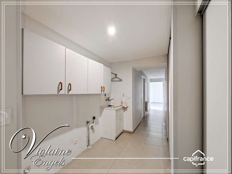 Maison de caractère rénovée avec ascenseur, jardin piscinable – Villedaigne - photo 26