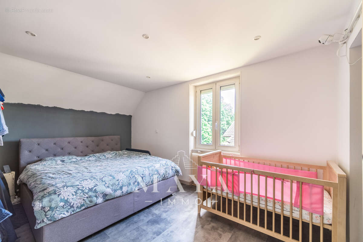 WITTERSDORF, Maison rénovée avec dépendance et grand jardin ! - photo 15