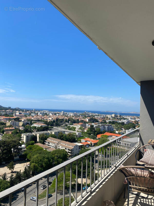 Appartement à MARSEILLE-9E