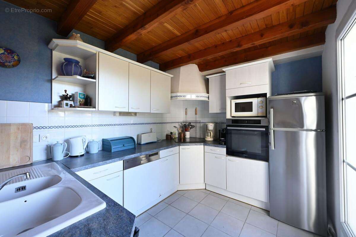 Maison très bien située proche centre village des Portes en Ré - photo 7