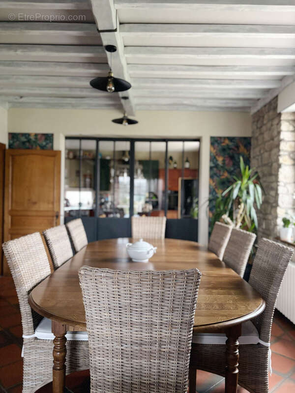 Foucherans, maison familiale authentique et chaleureuse - photo 6