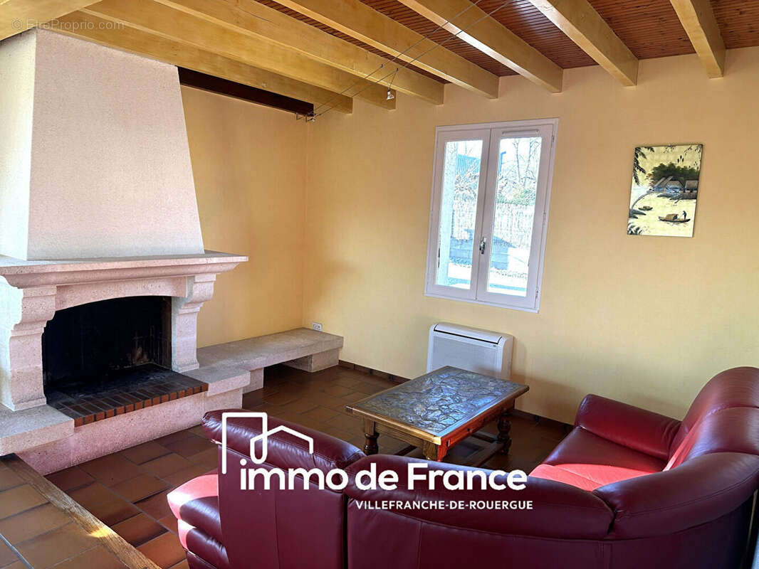 Plain-pied de 119 m², 4 chambres, bureau, 2 garages sur terrain de 1013 m² - photo 4