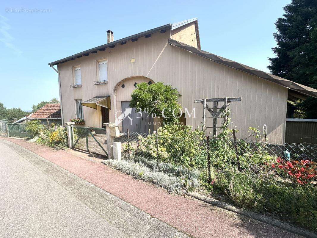 Maison à SAINT-SAUVEUR