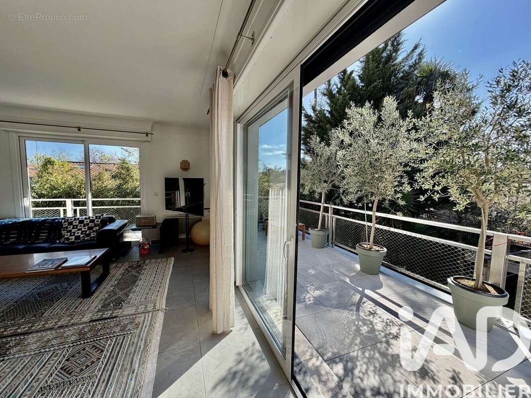 Photo 2 - Maison à ANGLET