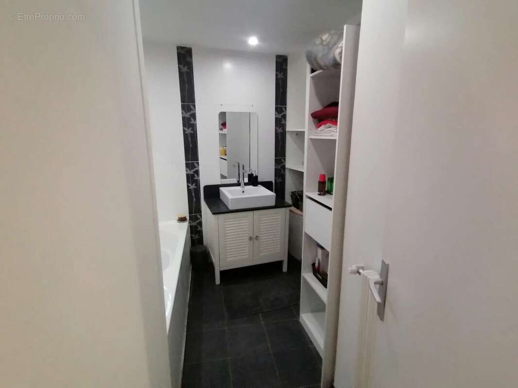 Maison à SAINT-GERVAZY