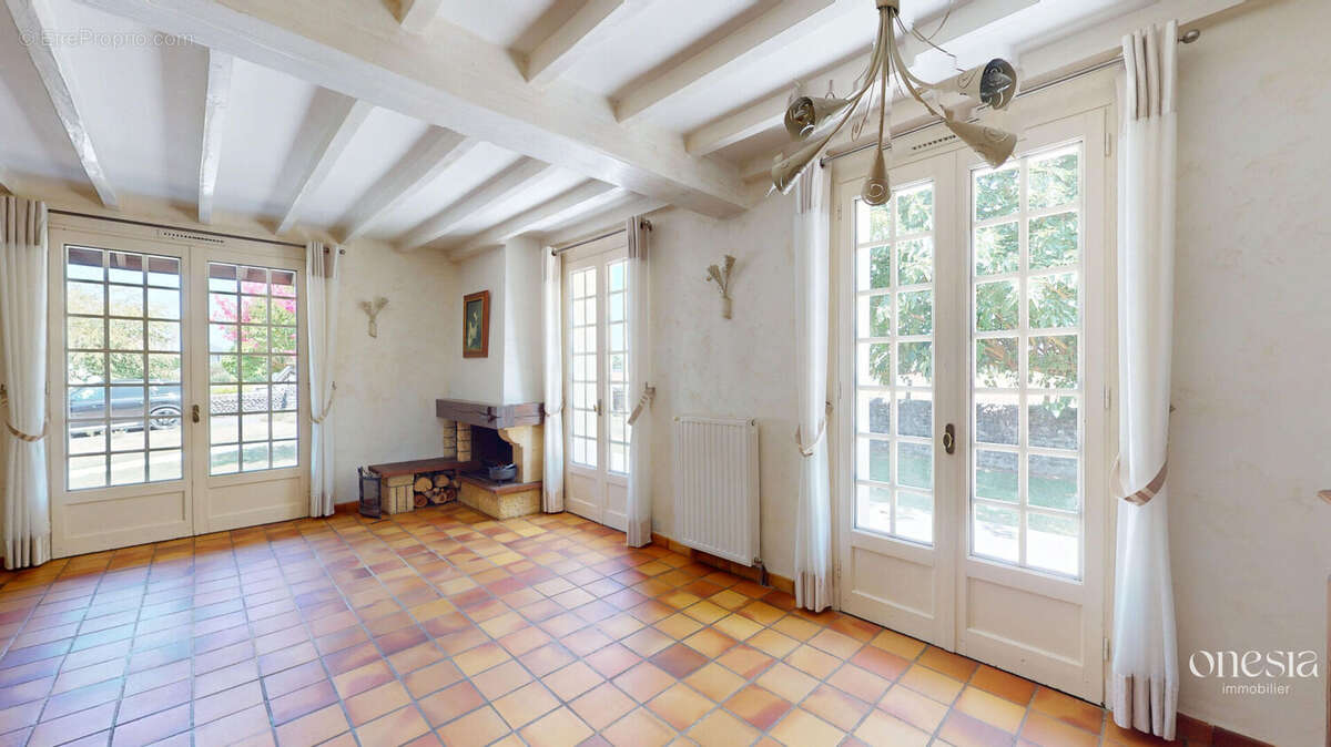 Maison 116 m² à Geus-D'oloron  - photo 2
