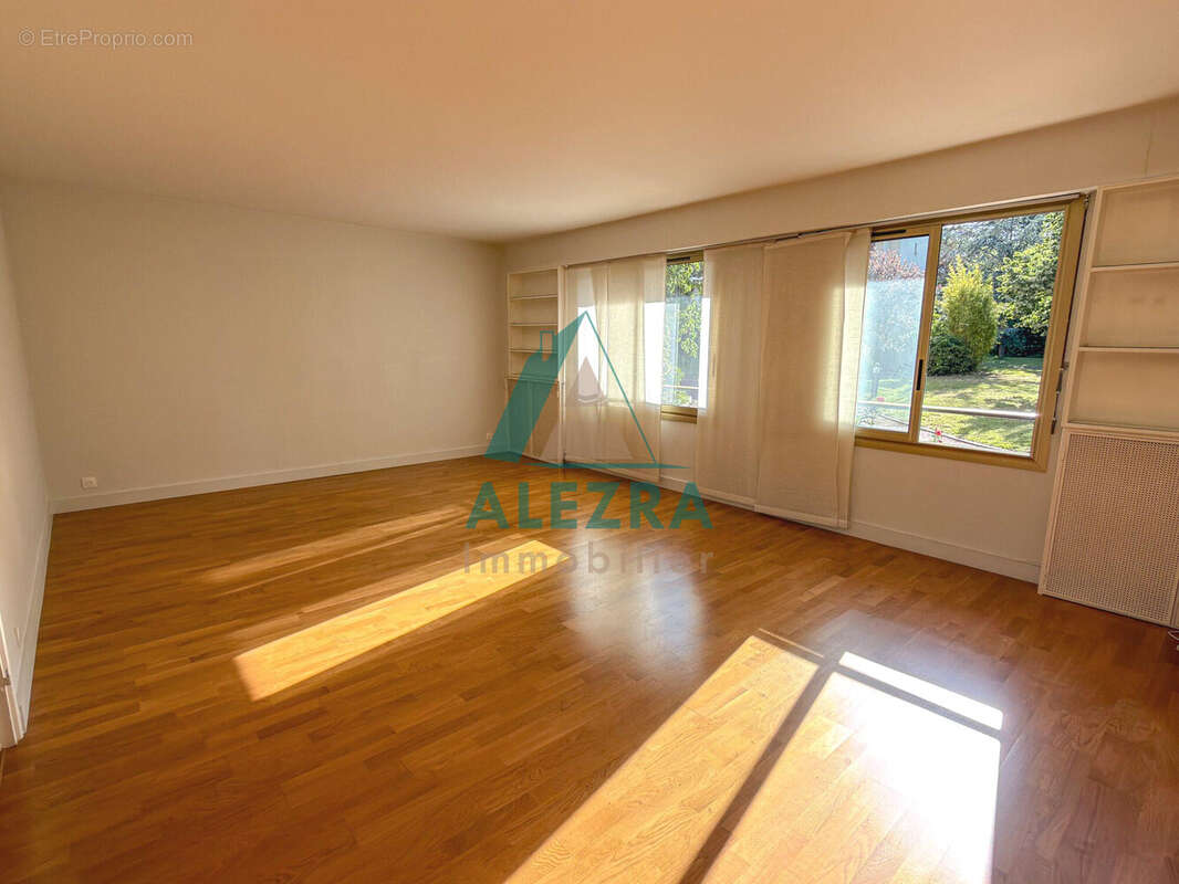 Appartement à MAISONS-LAFFITTE
