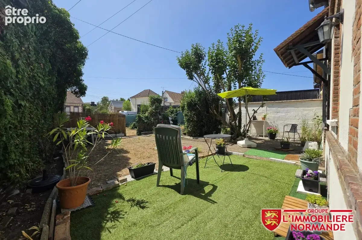 Maison de charme avec hangar de 120 m²  Fort potentiel à Louviers - photo 4