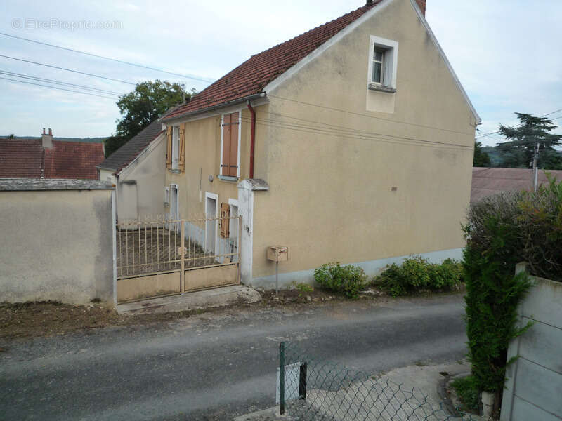 Maison à ESSOMES-SUR-MARNE