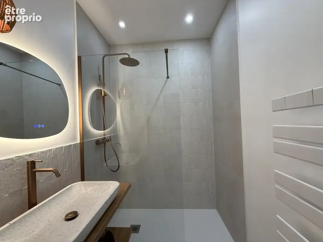 Appartement 3 pièces 82 m² à vendre à Le Grau-Du-Roi (30240) - photo 9