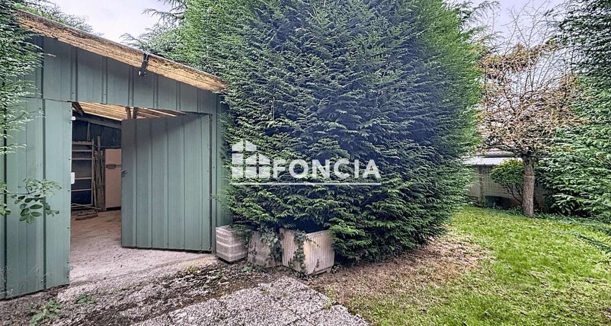 Maison à BIEVILLE-BEUVILLE