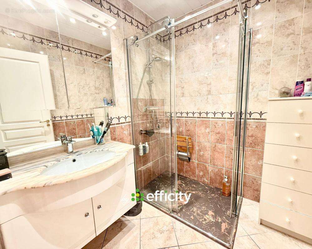 Appartement à LE CHESNAY