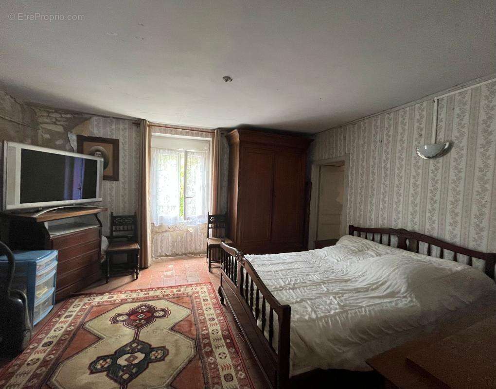 Maison à CONDE-SUR-IFS