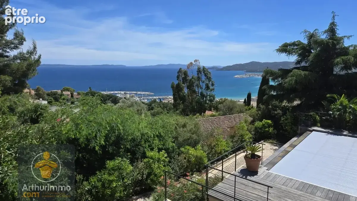 Maison à LE LAVANDOU