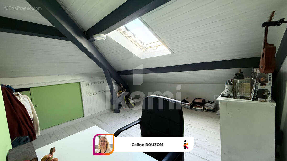 Appartement à SAINTE-HELENE-SUR-ISERE