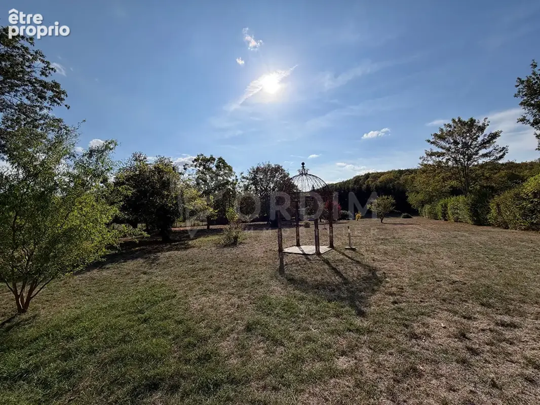 Maison de caractère de 160 m² avec parc arboré - photo 18