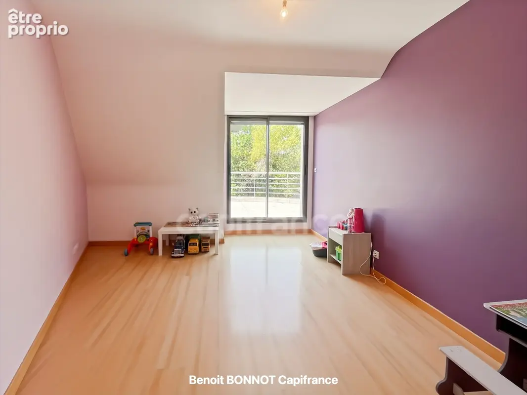 PLEUVEN – Maison familiale de 230 m² avec 6 chambres, suite parentale et espace indépendant - photo 14