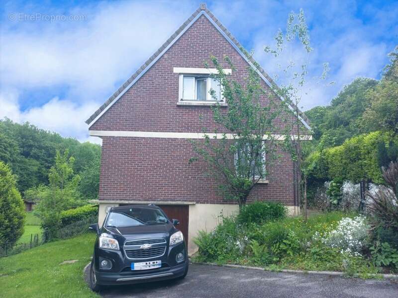 Maison à LE HANOUARD