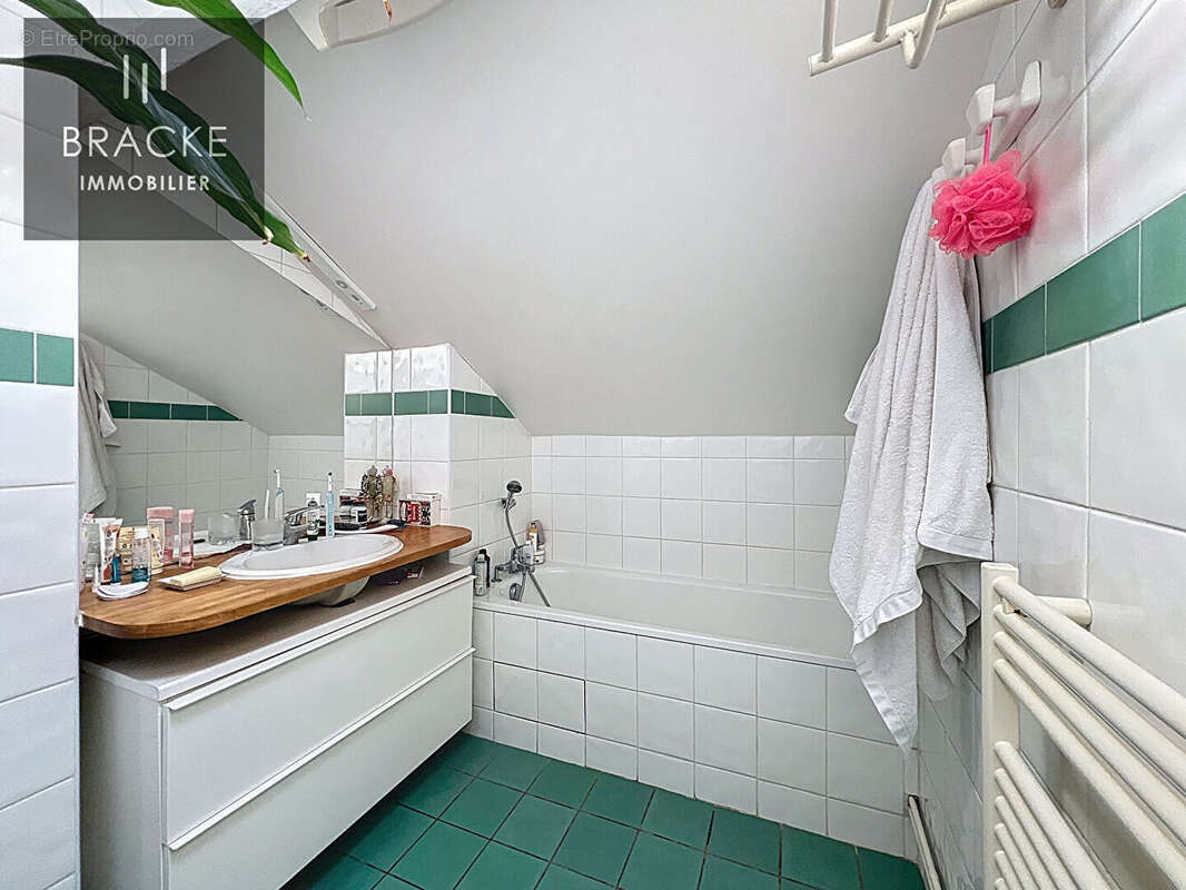 Maison à LA GARENNE-COLOMBES