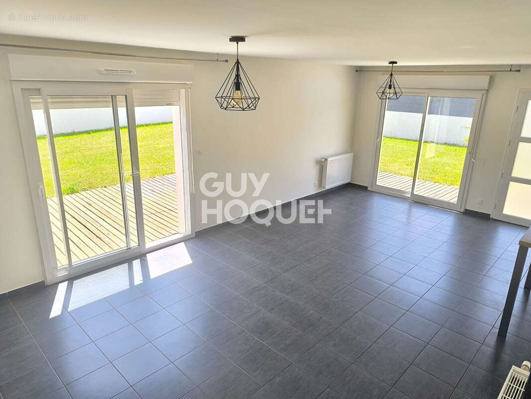 Maison à LOCMARIA-GRAND-CHAMP