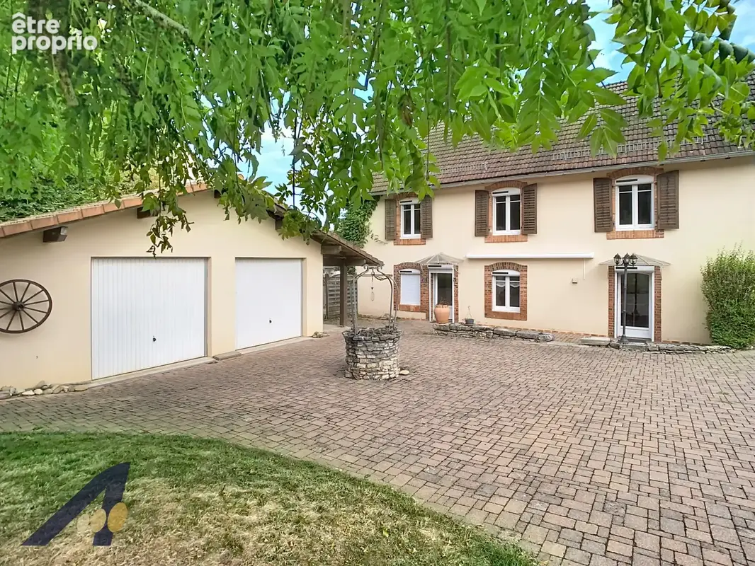Maison 6 pièces BADEVEL - 169 hab, 17 ares de terrain, dépendance - photo 3