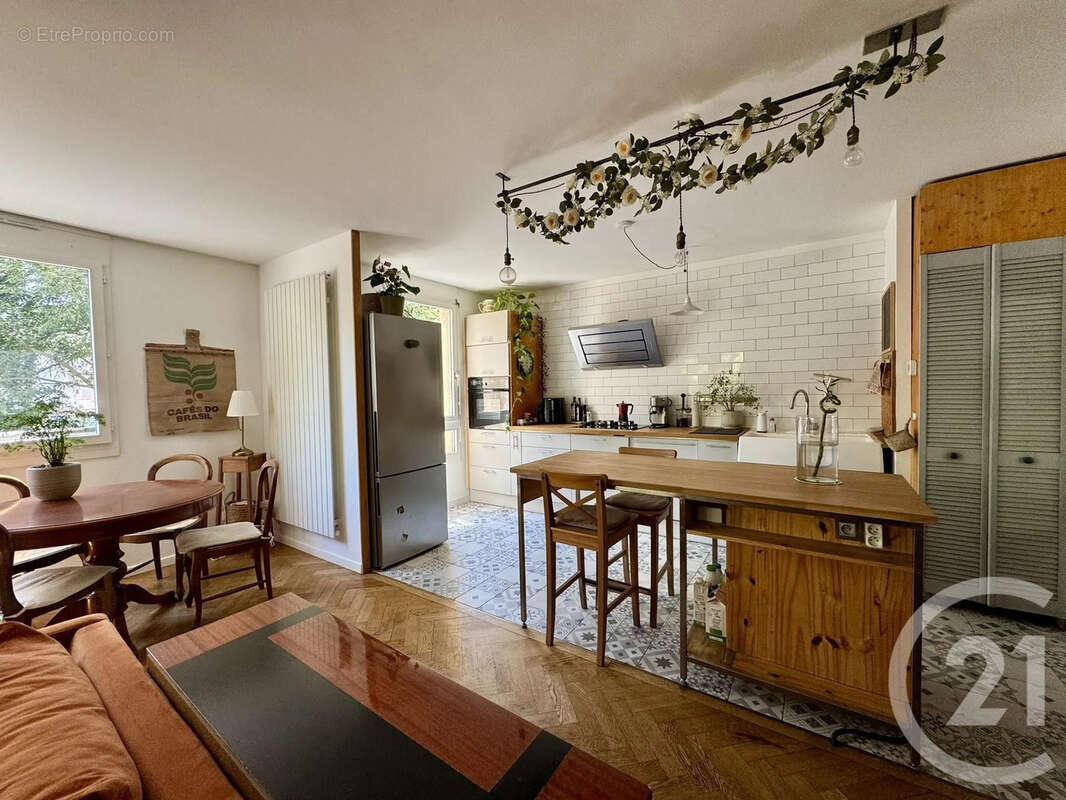 Appartement à VILLEURBANNE