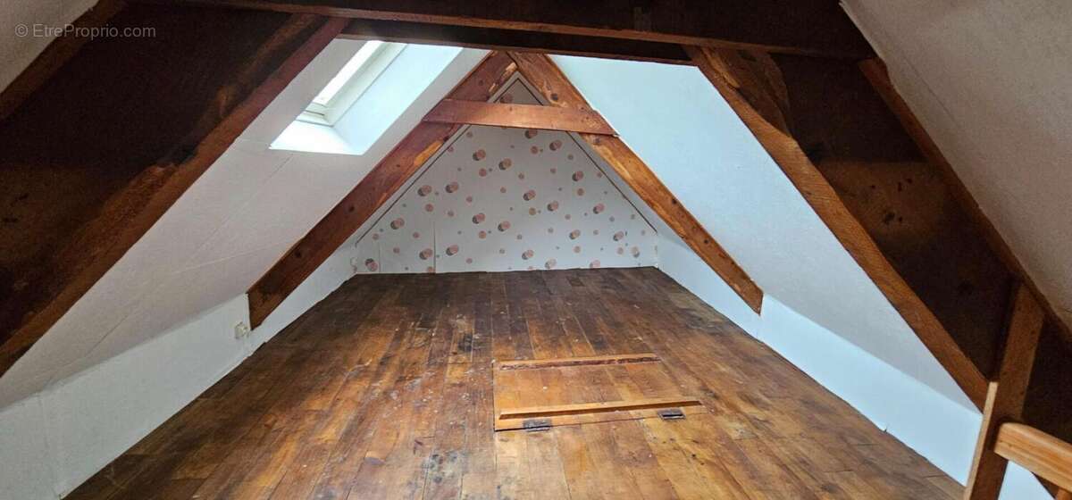Maison à SEGLIEN