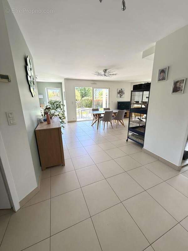 Maison à MONTBONNOT-SAINT-MARTIN