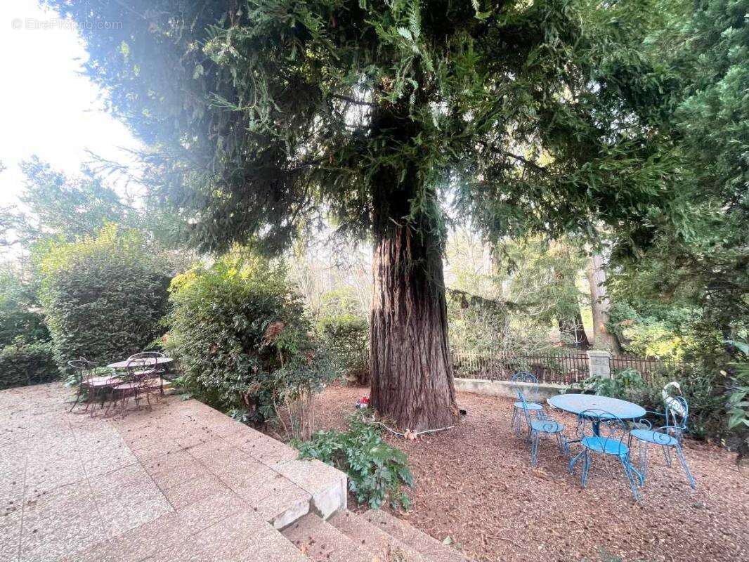 Maison à L&#039;ISLE-SUR-LA-SORGUE