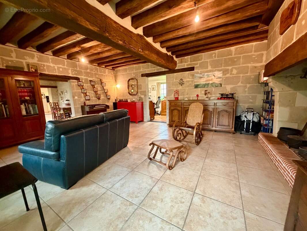 Maison à vendre 0 pièces BEAUFORT EN ANJOU (49) - photo 2