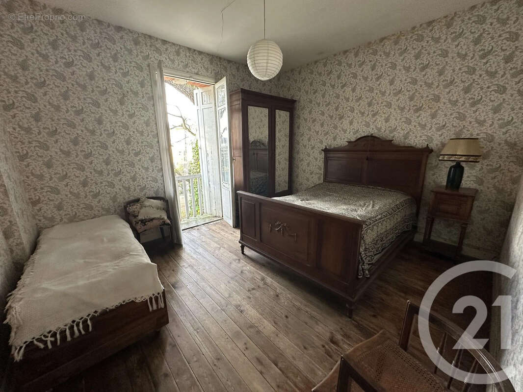 Maison à SAINT-GEORGES-DE-DIDONNE