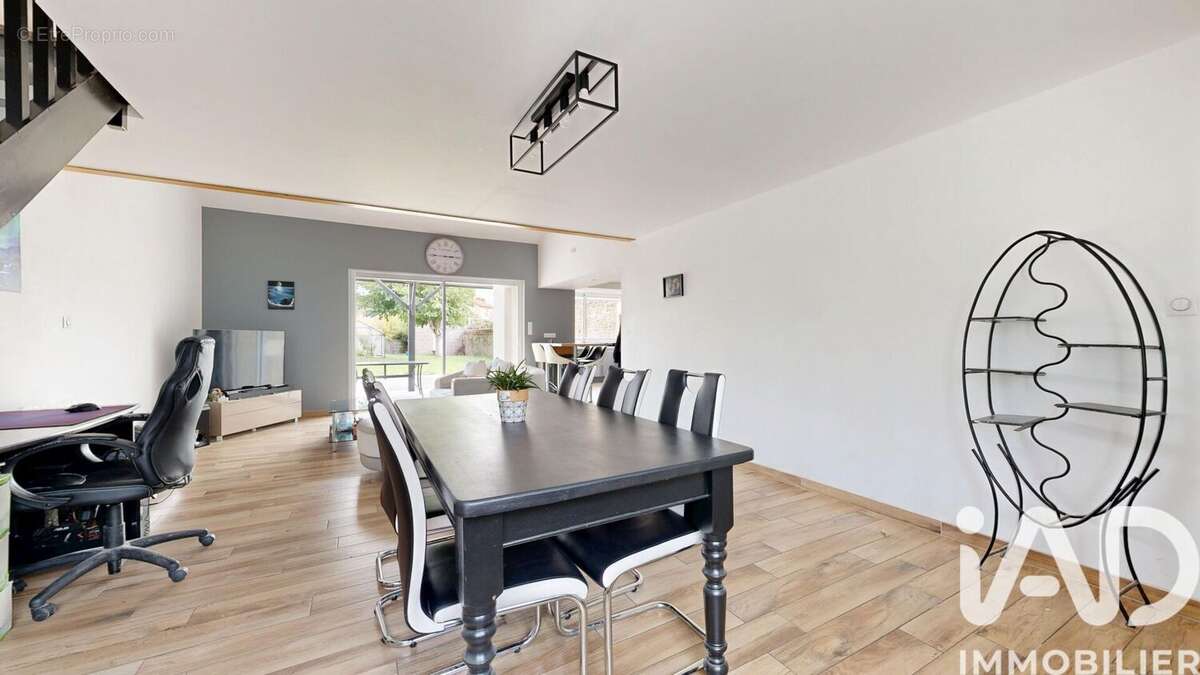 Photo 4 - Maison à LE MAY-SUR-EVRE