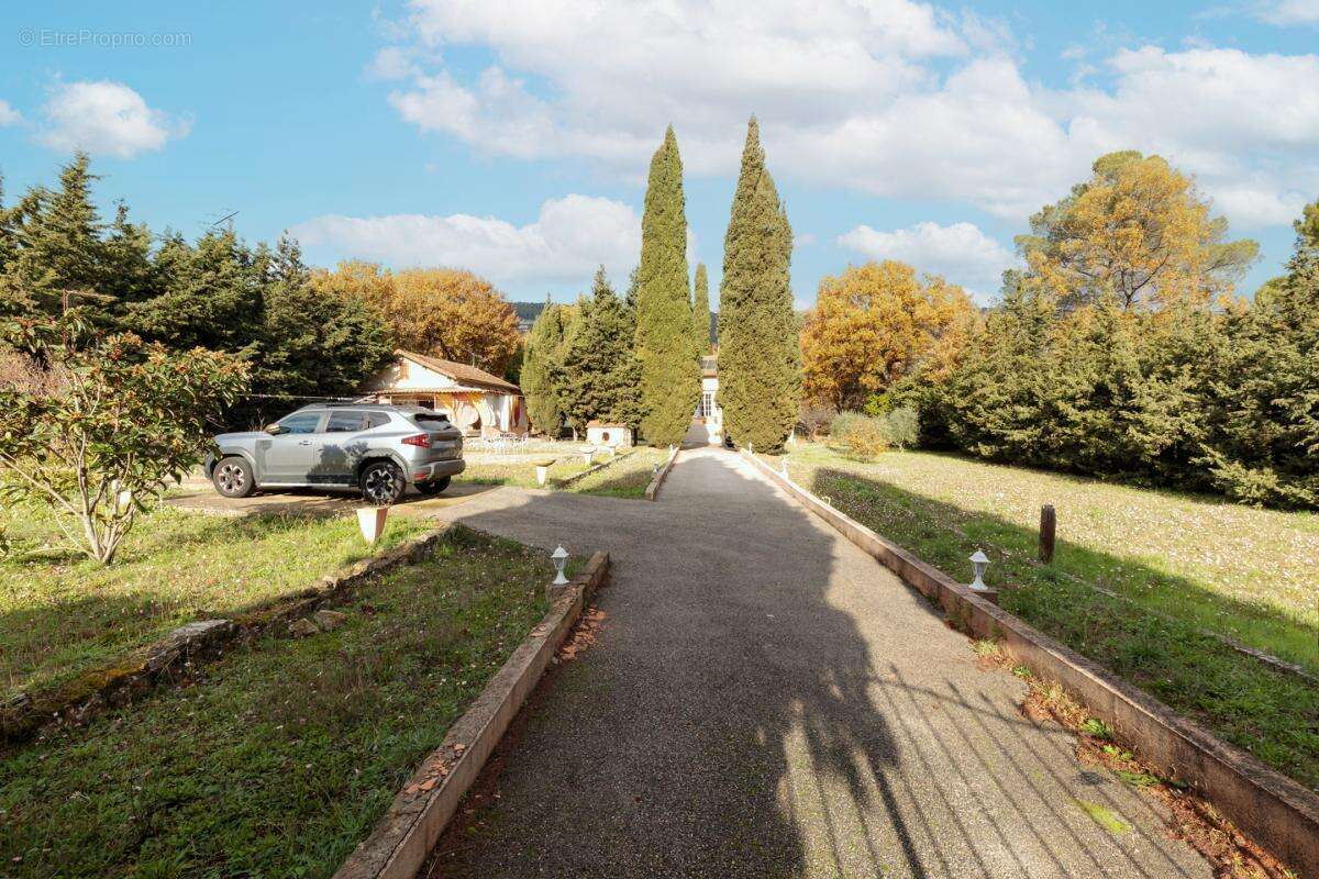 Maison à PEYMEINADE