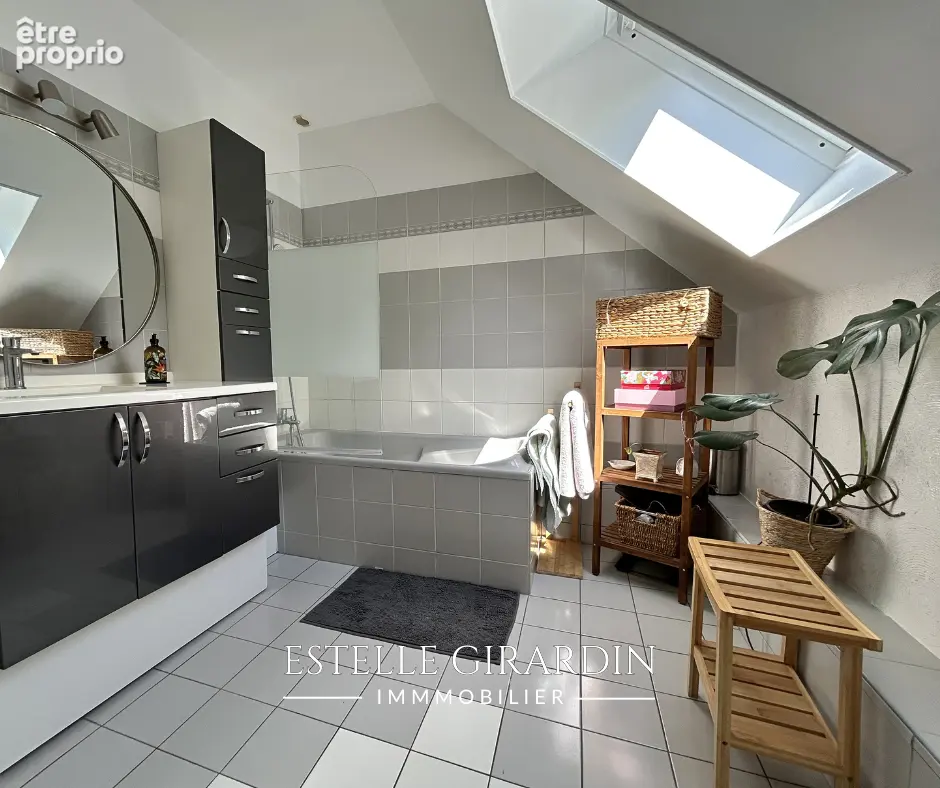 Maison familiale avec vie de plain-pied - Secteur Housseau, Carquefou - photo 10