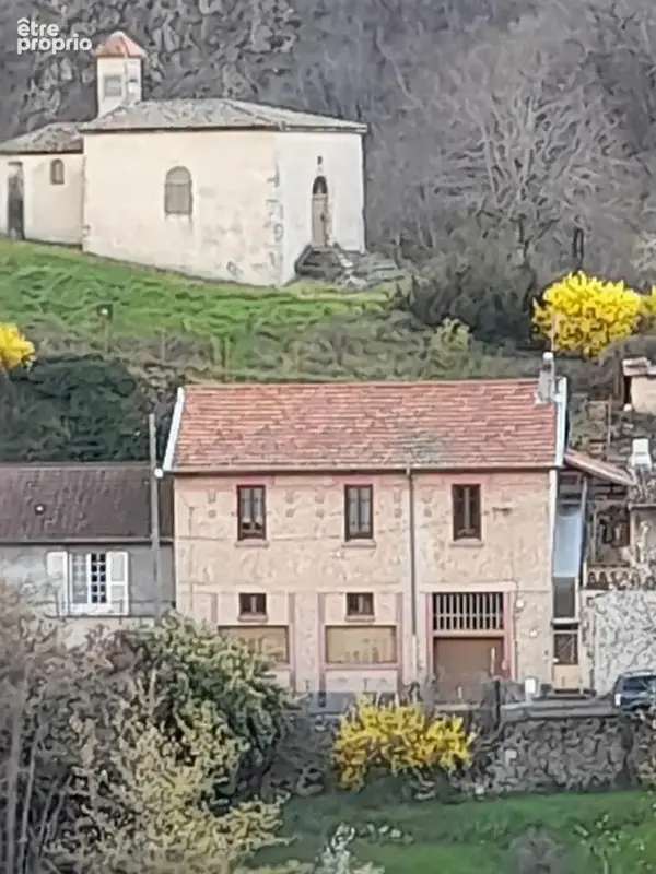 La ville à la campagne : un bien rare aux multiples possibilités - photo 3