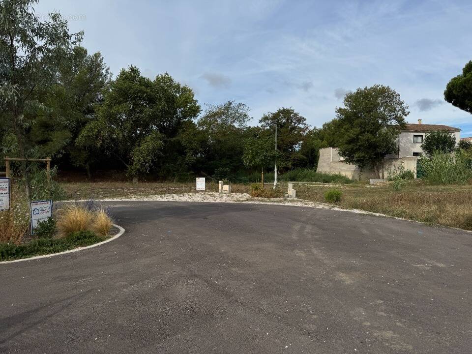 Terrain à JUVIGNAC