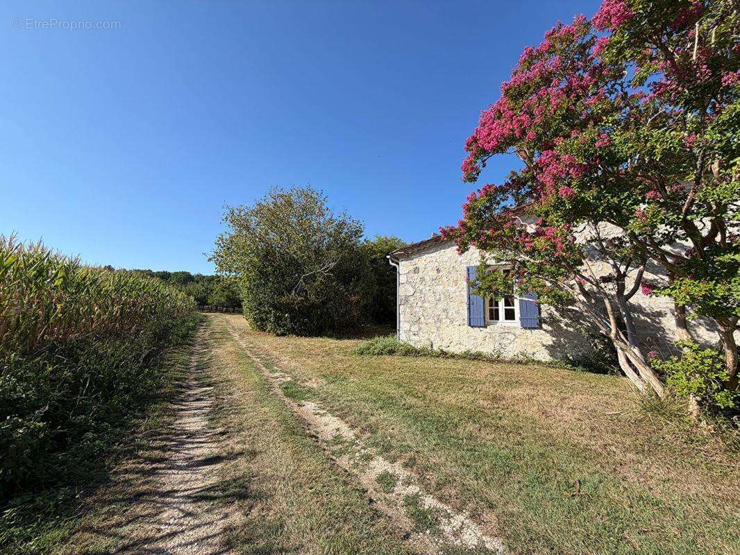 Charmante ferme française au caractère authentique au calme - photo 17