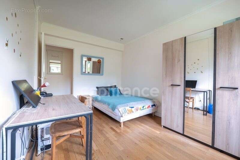 Appartement à LOUVECIENNES