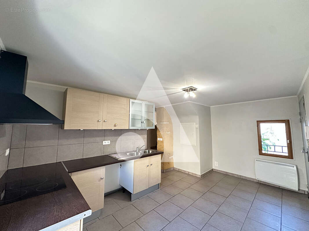 Appartement à CADENET