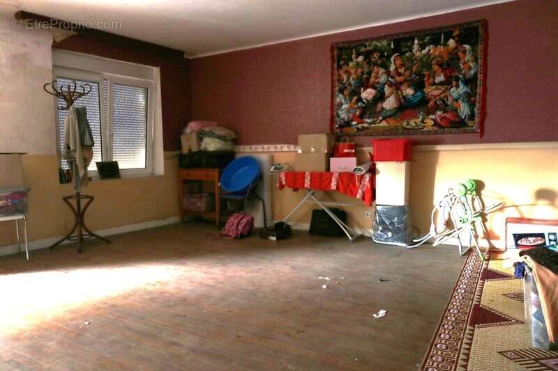 Maison à KEDANGE-SUR-CANNER