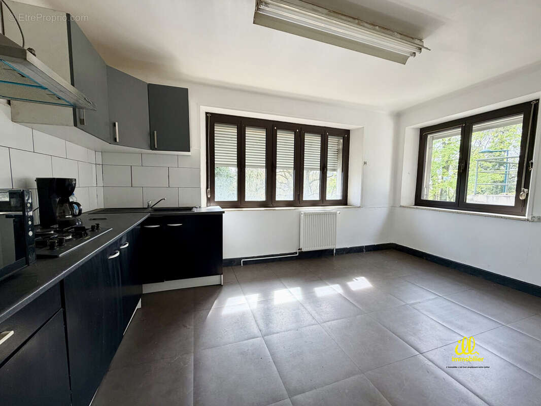 Maison à MONTCY-NOTRE-DAME