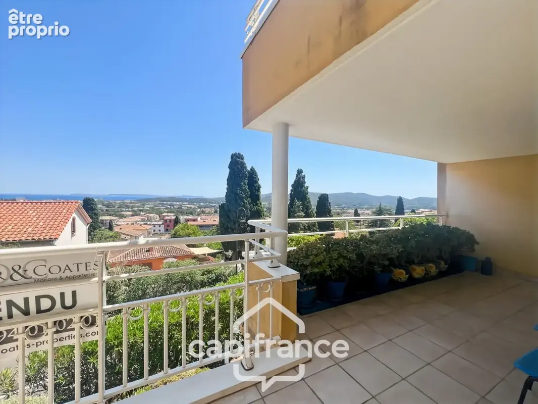 Appartement à vendre 2 pièces BORMES LES MIMOSAS (83), plain pied, PMR, Vue dégagée, PKG + GARAGE - photo 2