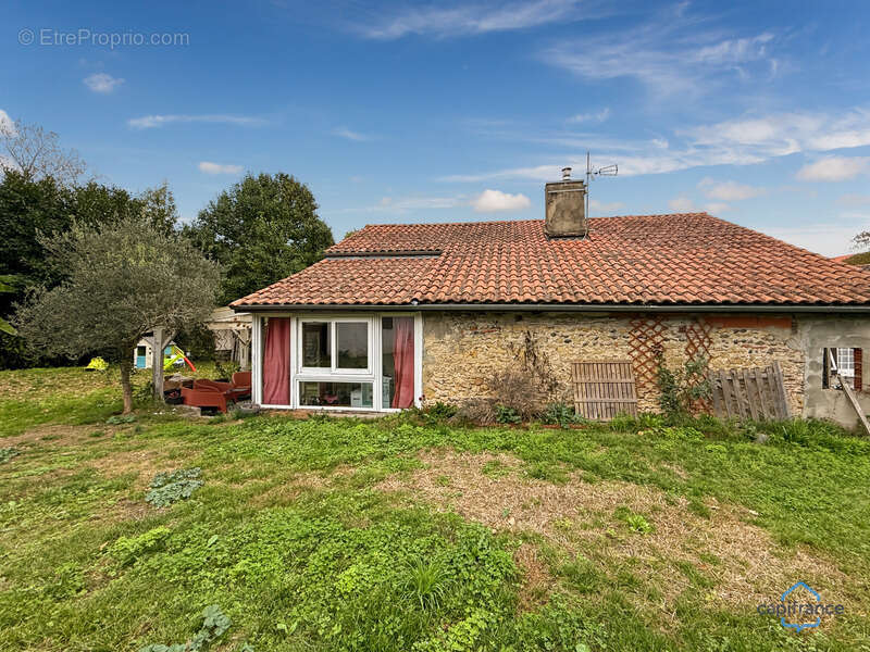 Maison à BARCELONNE-DU-GERS