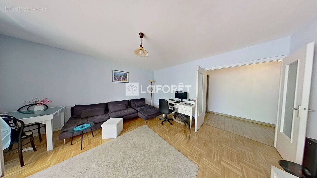 Appartement à LYON-8E