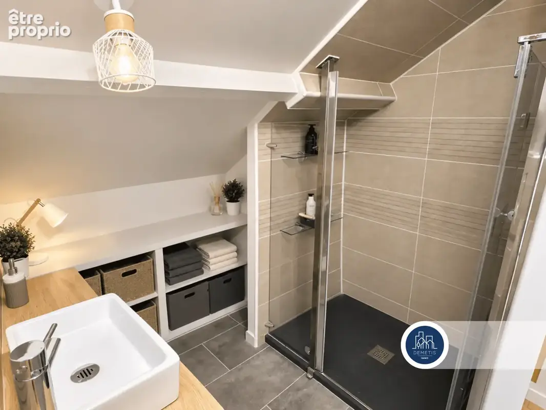 COUP DE CŒUR   Maison rénovée avec jardin & garage - Riffaudières - photo 18