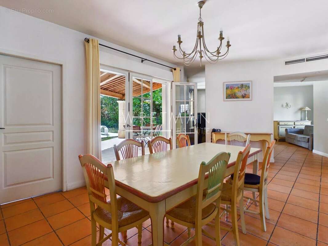 Maison à FAYENCE