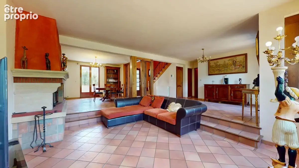 Maison 6 pièces 140 m² à vendre à Montfermeil (93370) - photo 5