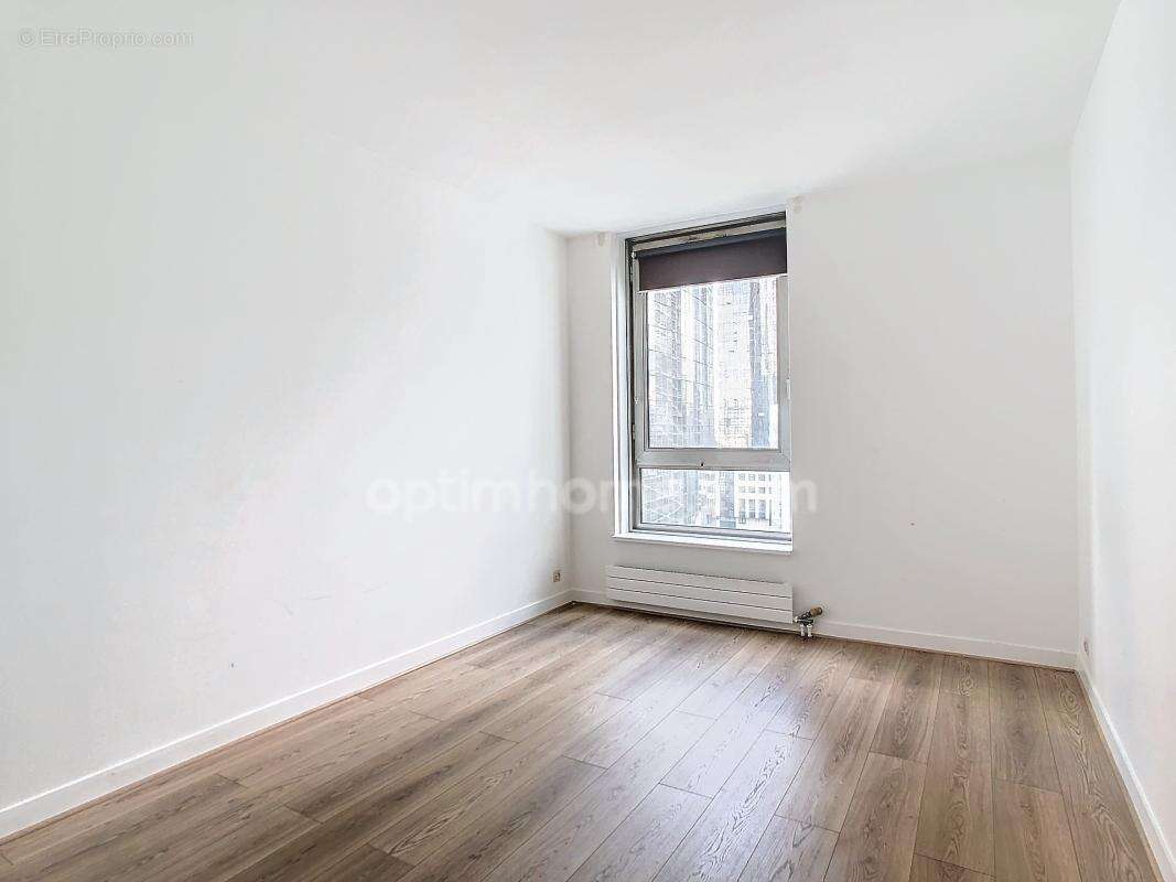 Courbevoie La Défense - appartement 2 chambres, balcon, environnement calme et verdoyant - photo 10