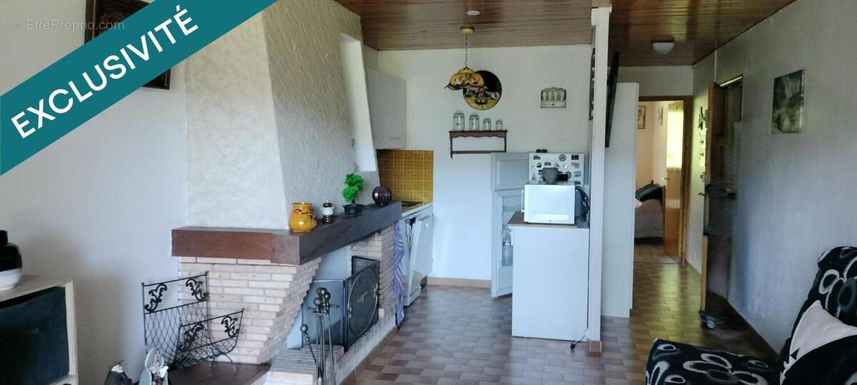 Appartement 43 m² à Seyne  - photo 2